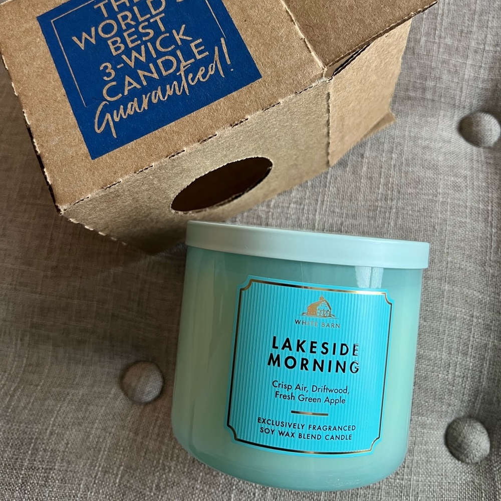 NWT Bath & Body Works Lakeside Morning 3 wick Candle